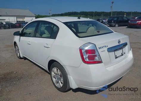 2010 Nissan Sentra 2.0 z USA, uszkodzony, nr VIN 3N1AB6AP8AL658864
